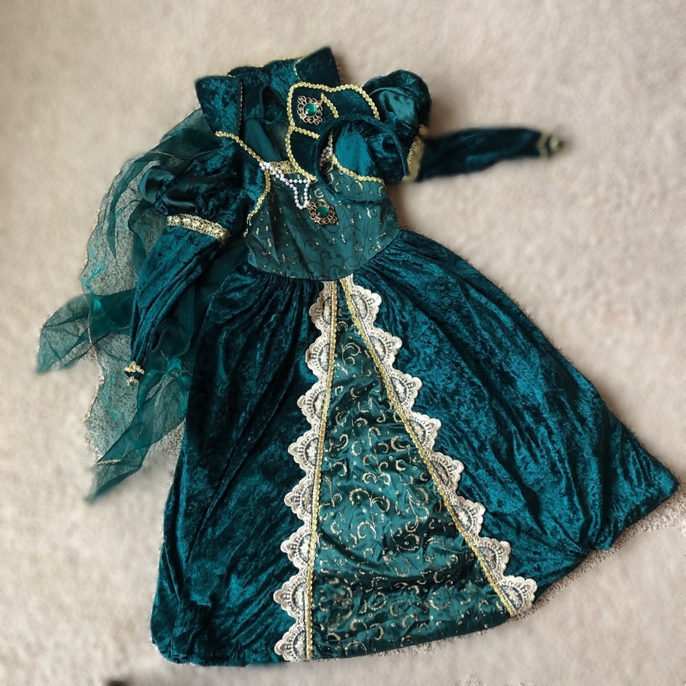 Renaissance princess costume